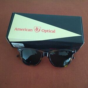 Tortoise American Optical Saratoga 52-19-145.